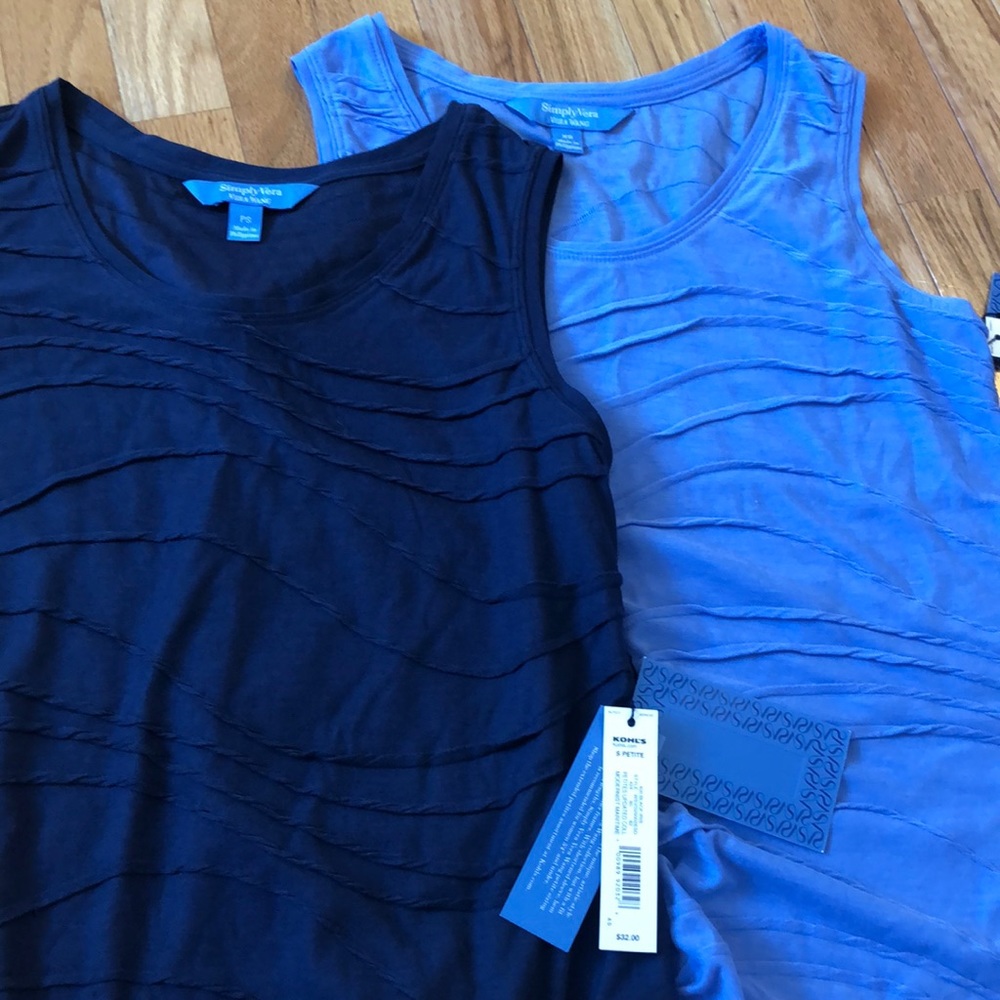 Petite Vera Wang Tops